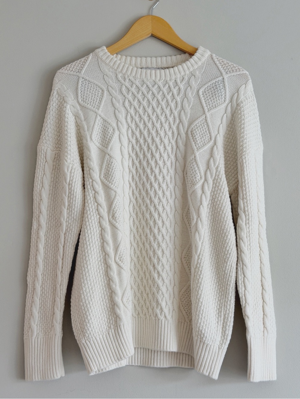 Kersh Cream Cable-Knit Crewneck Sweater